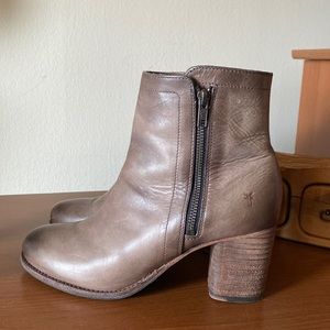 Frye Addie Double Zip